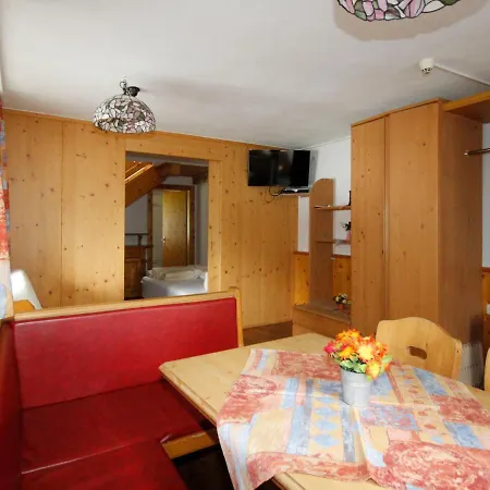 Falkner-8 By Interhome Oberlängenfeld